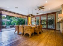 Villa Yoga Seminyak, Dining Area